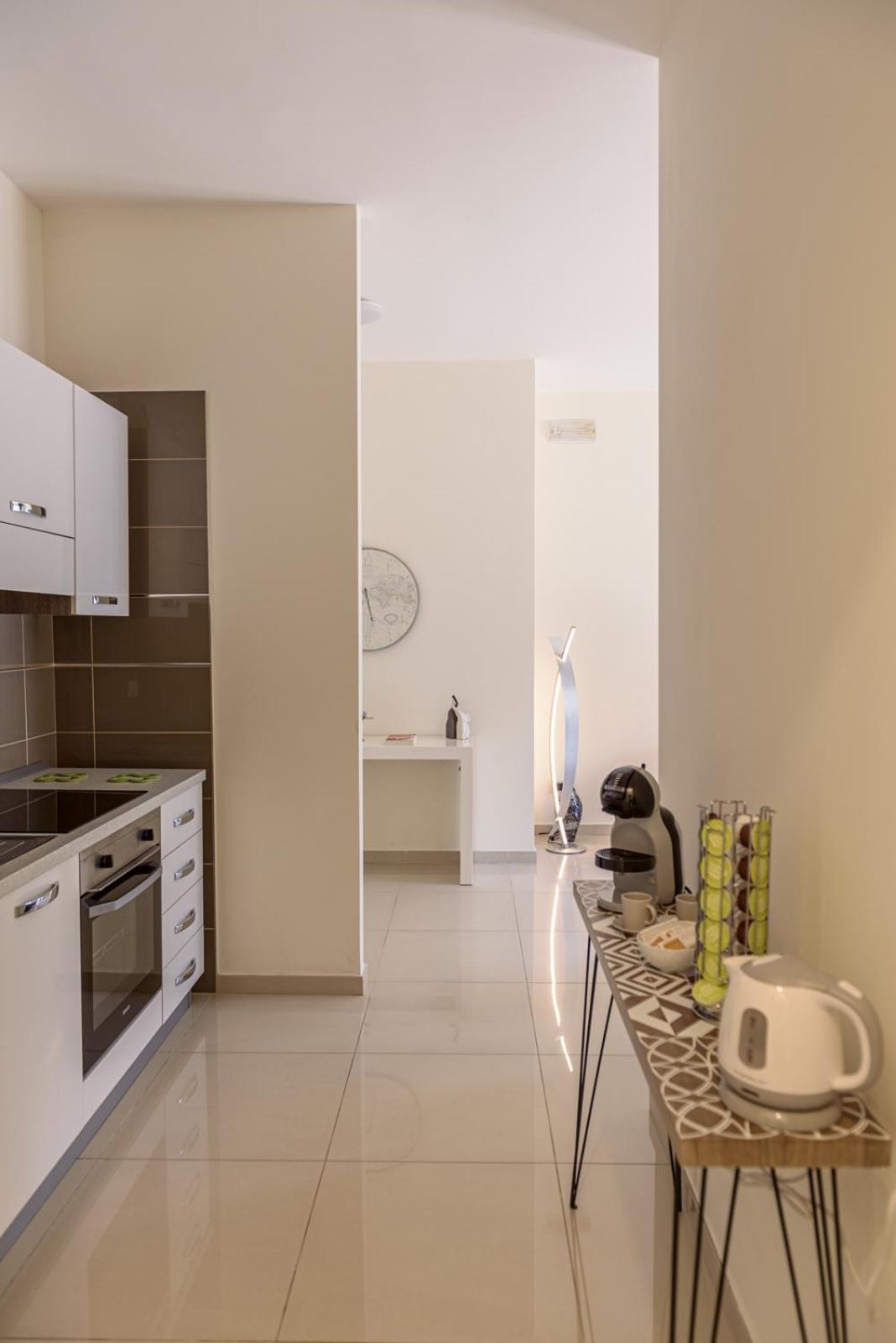 Centralflats 195 Private Apartments Bari Kültér fotó